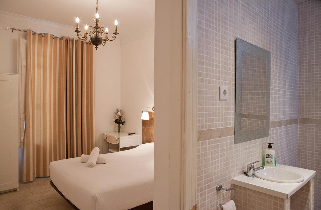 Hostal Martinval Barcelona Habitación foto